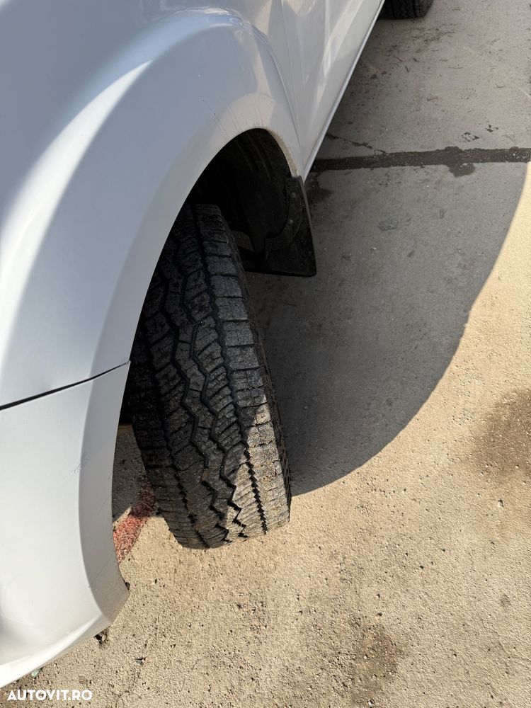 Nissan Navara Double Cab Acenta - 36