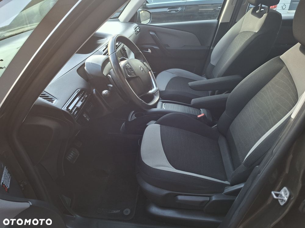 Citroën C4 Picasso - 12