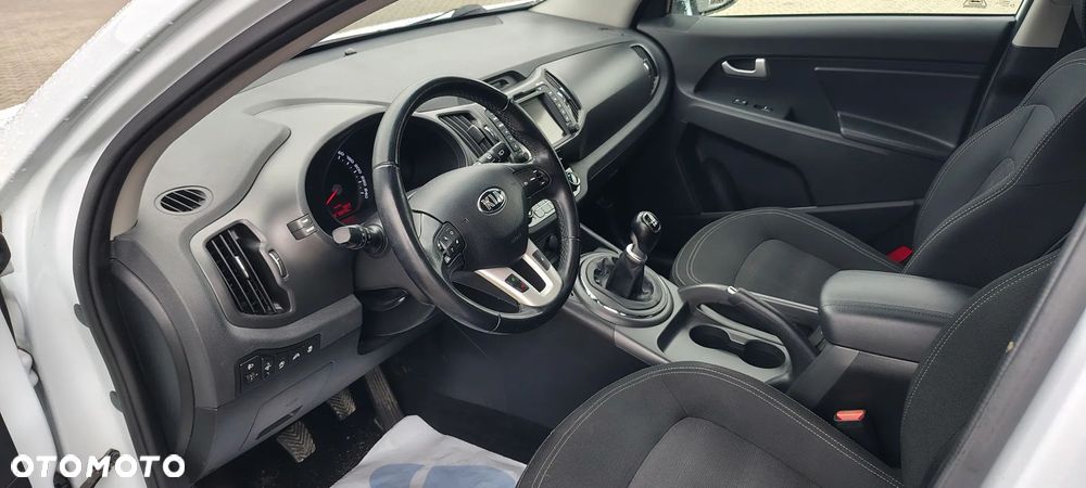 Kia Sportage 1.6 GDI Business Line M 2WD - 32