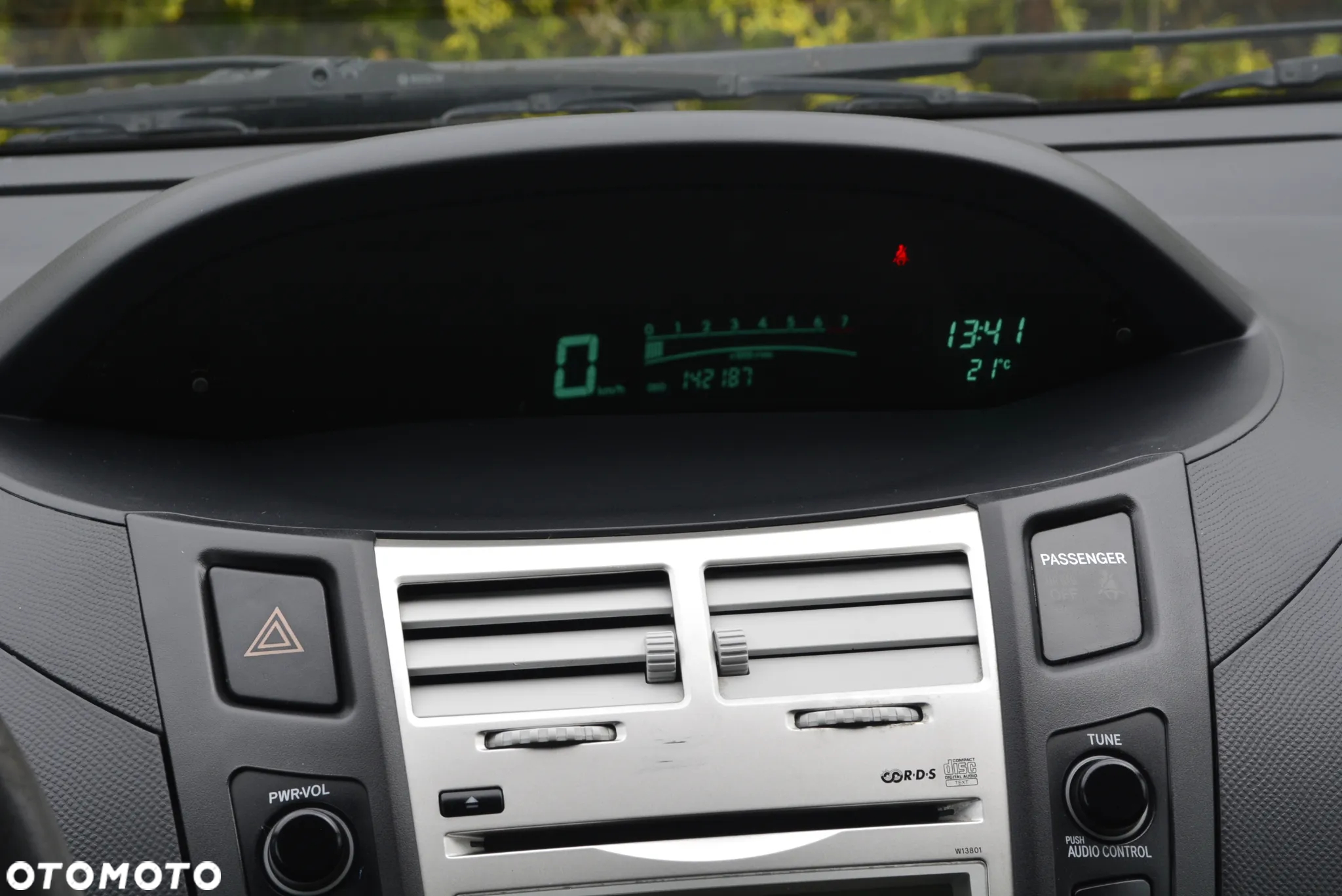 Toyota Yaris 1.3 Luna A/C - 24