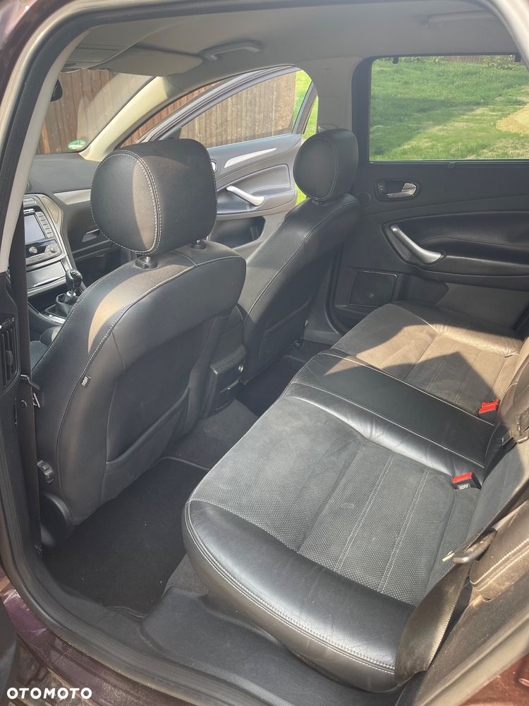 Ford Mondeo 2.0 TDCi Titanium S - 13