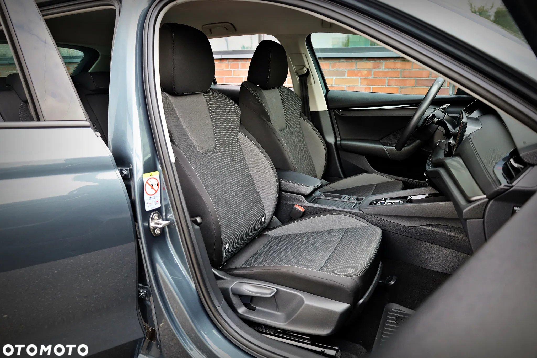Skoda Octavia 2.0 TDI SCR Ambition DSG - 24