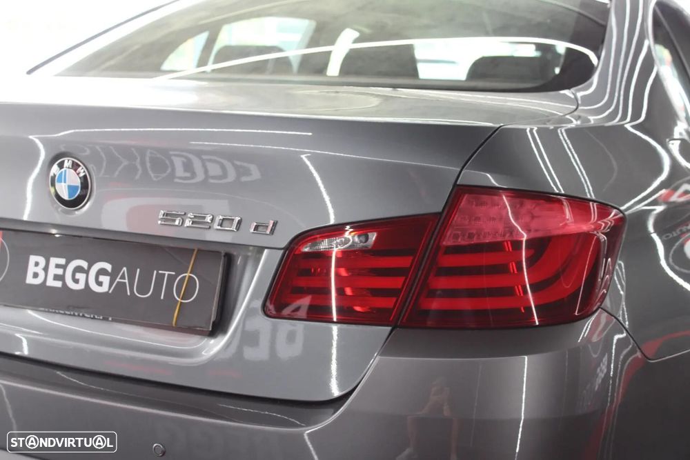 BMW 520 - 12