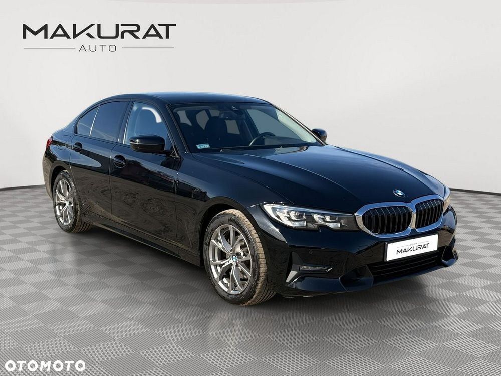 BMW Seria 3 320i Sport Line - 3