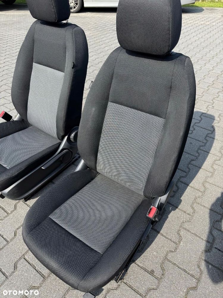 KOMPLET FOTELI + BOCZKI MERCEDES A W177 SEDAN 2021 - 6