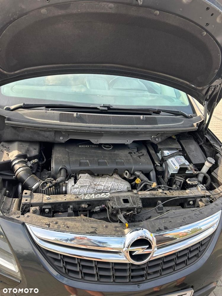 Opel Zafira - 4