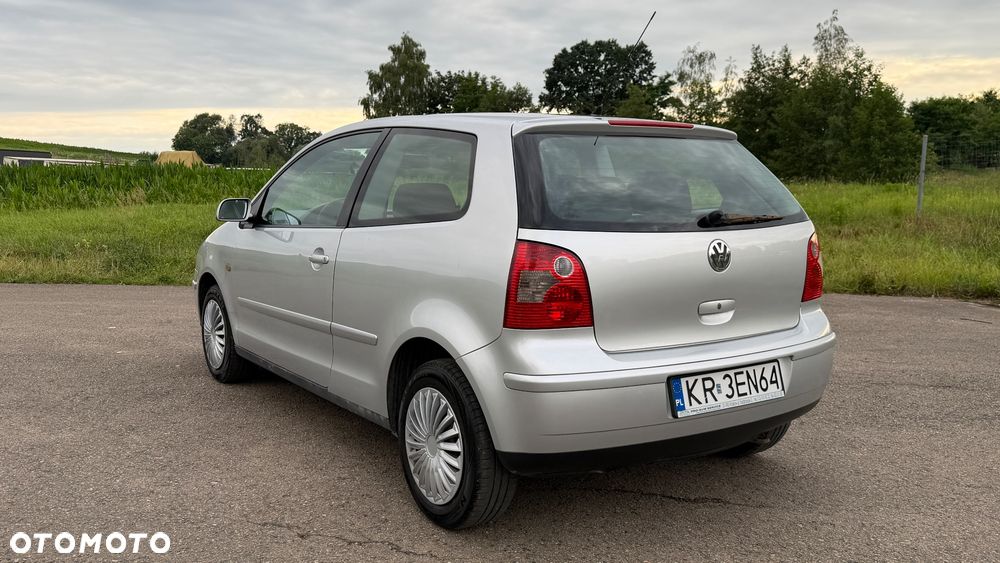 Volkswagen Polo 1.2 Comfortline - 12