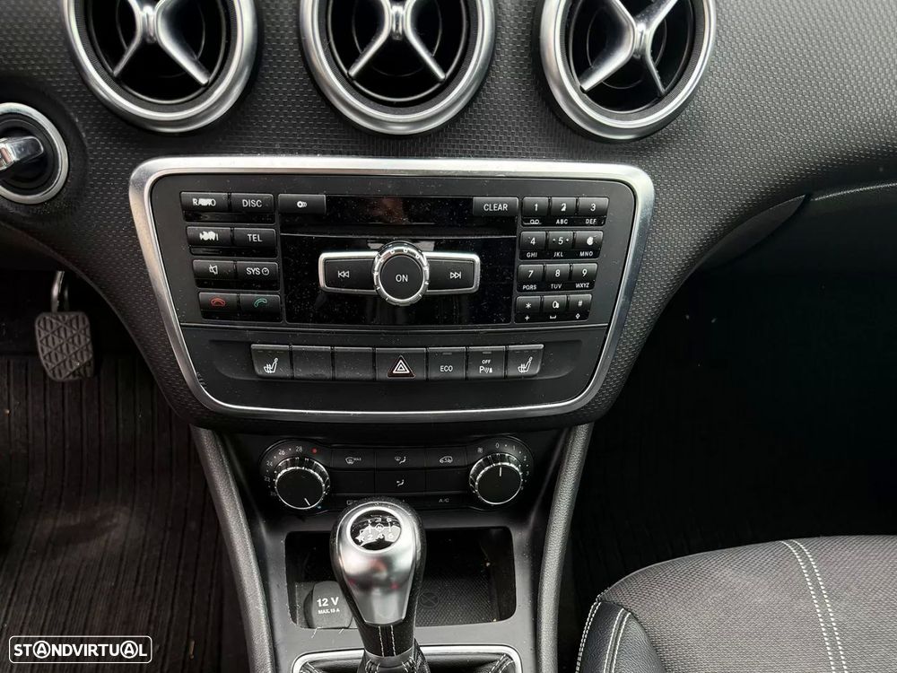 Mercedes-Benz A 180 d BlueEFFICIENCY Edition - 11
