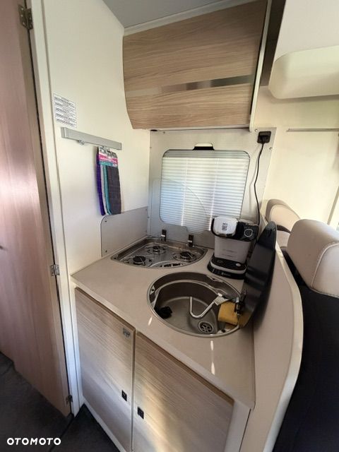 Ford Transit - 25