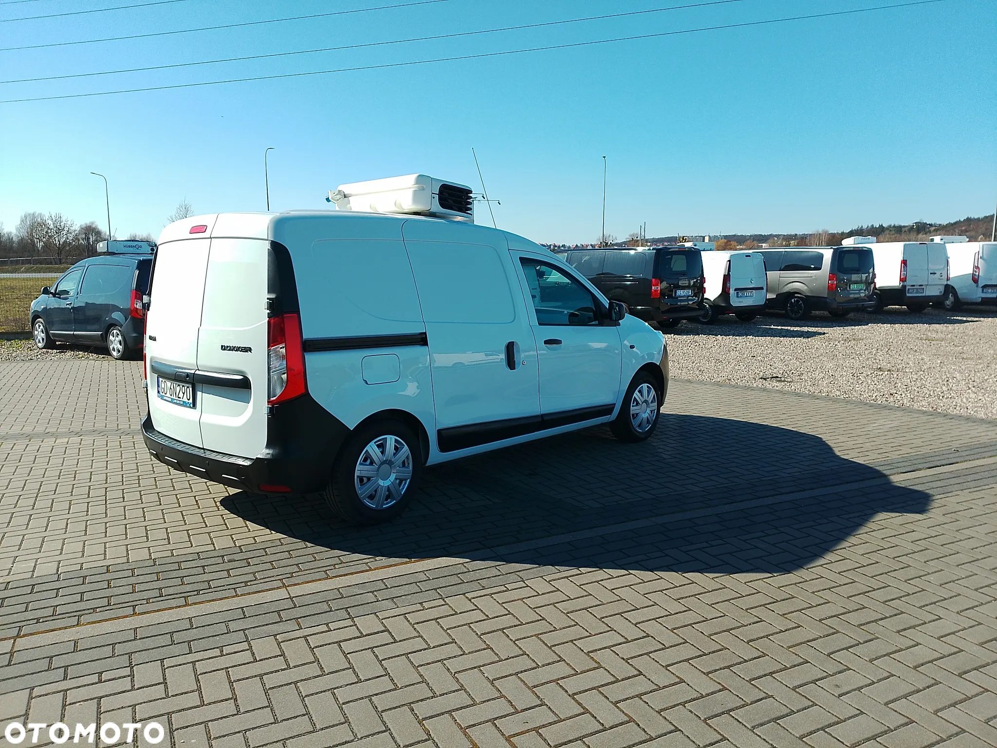 Dacia Dokker L2 Maxi Nowa Izoterma Chłodnia Mroźnia 2 x drzwi boczne Carrier 220V Lpg PL - 27