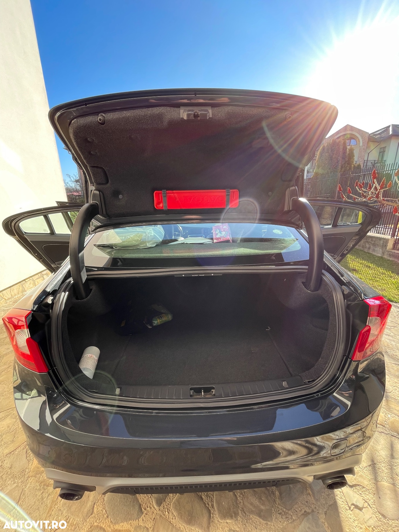 Volvo S60 D2 Start-Stop R-Design - 22