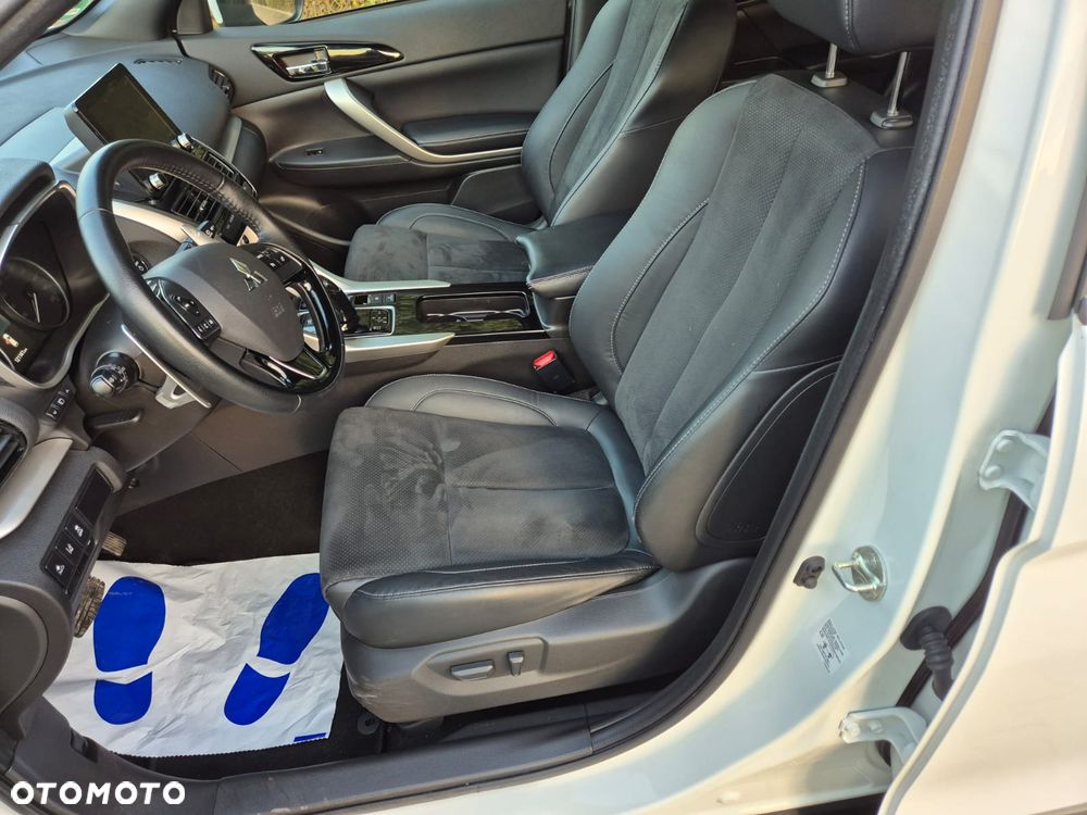 Mitsubishi Eclipse Cross 4WD Plus - 15