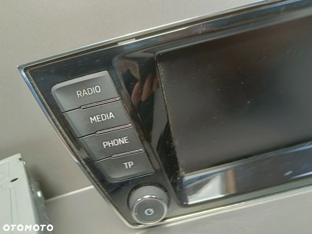 Radio Skoda Fabia 3 III Wyświetlacz Jednostka Czytnik 5Q0035842A 6V0919604 - 3
