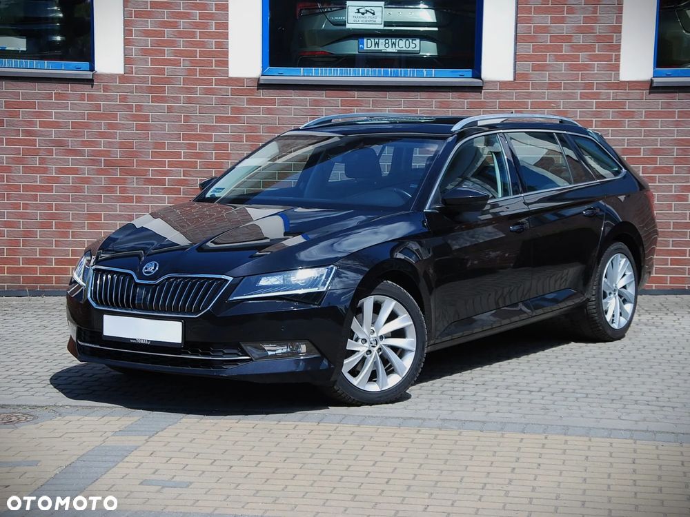 Skoda Superb 1.5 TSI Style DSG - 5
