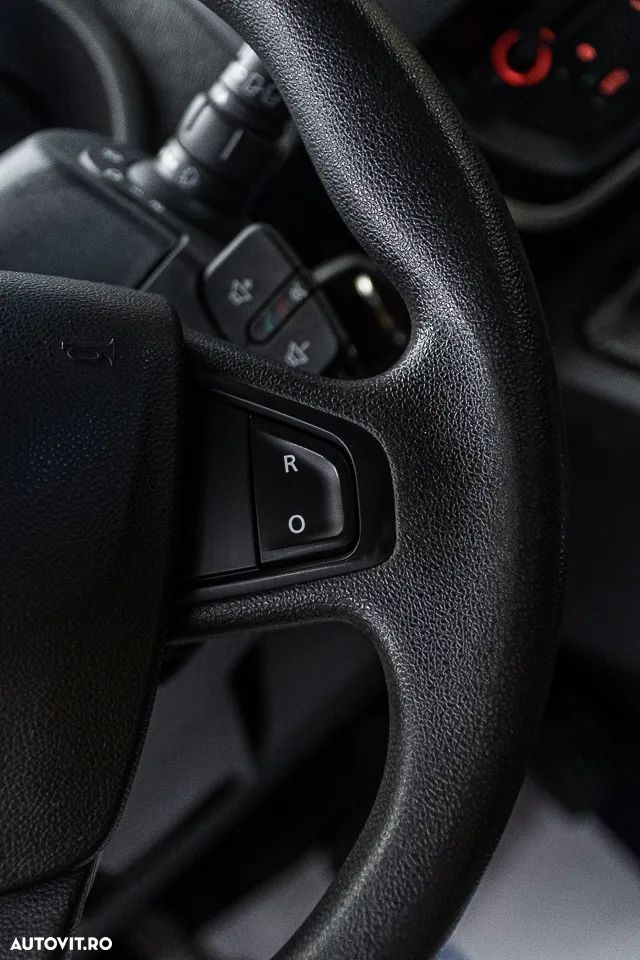 Renault Kangoo ENERGY dCi 90 FAP Start & Stop EXPERIENCE - 28
