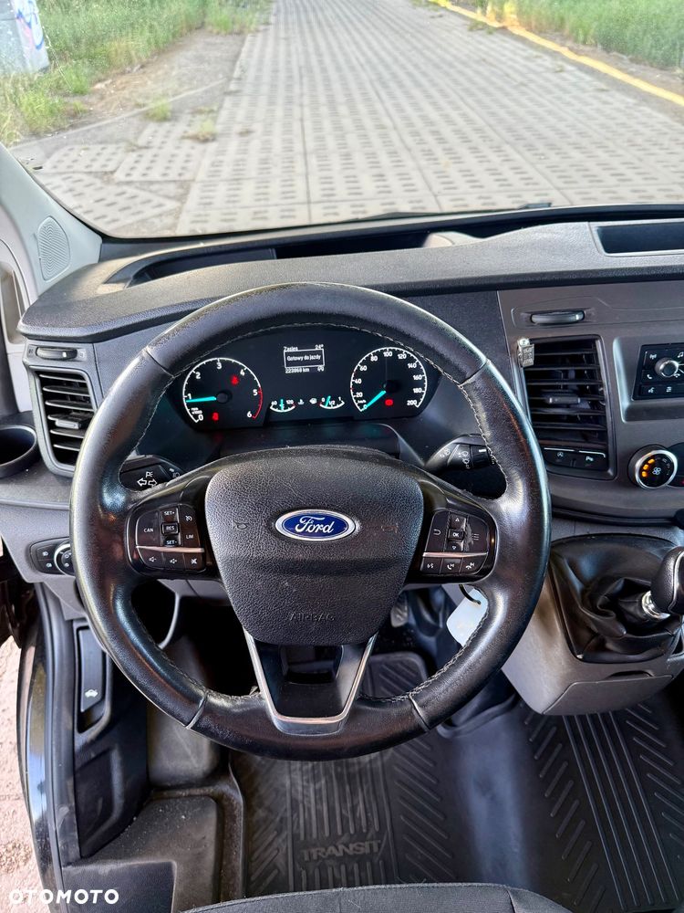 Ford Transit Custom - 17
