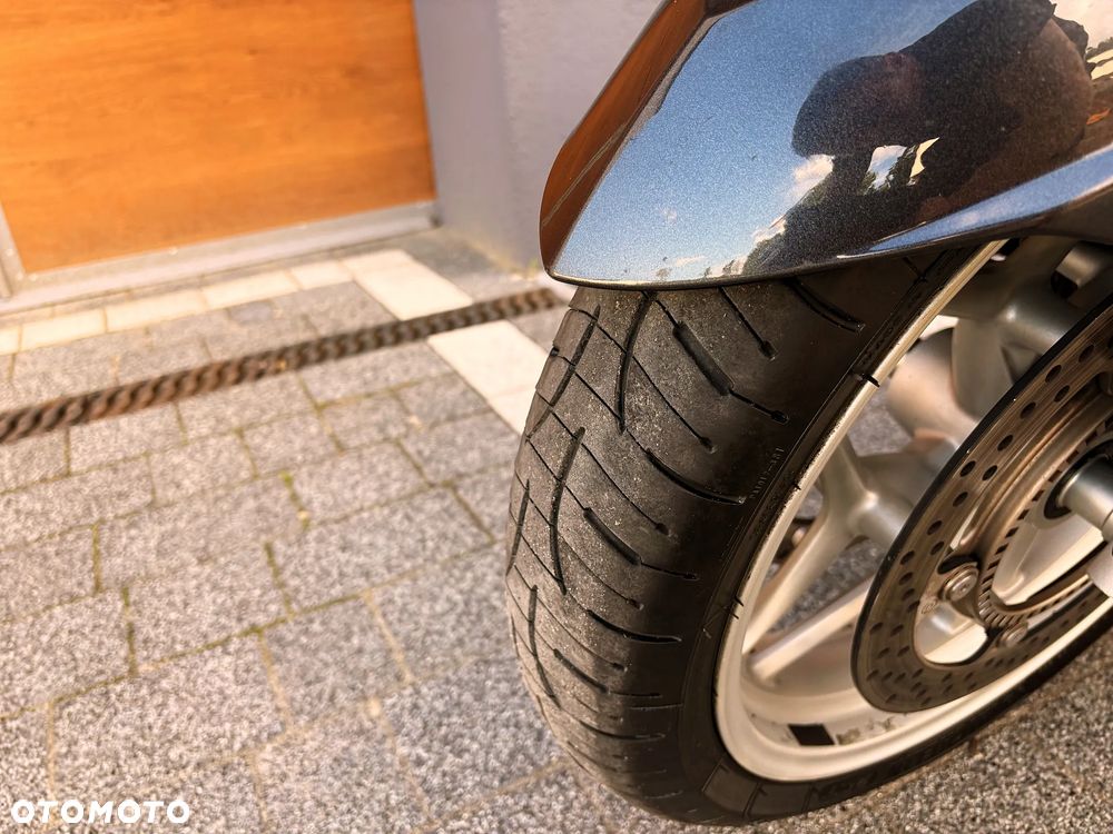 BMW R - 12