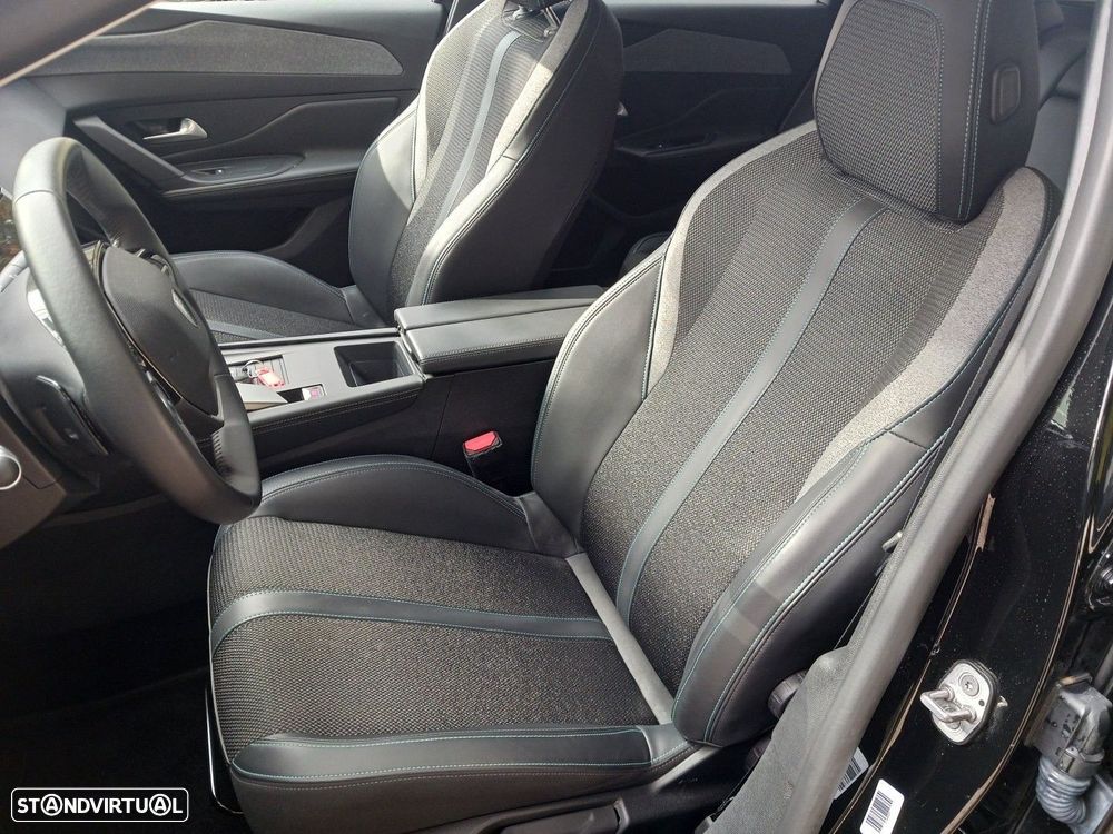 Peugeot 308 SW 1.5 BlueHDi Allure Pack EAT8 - 32