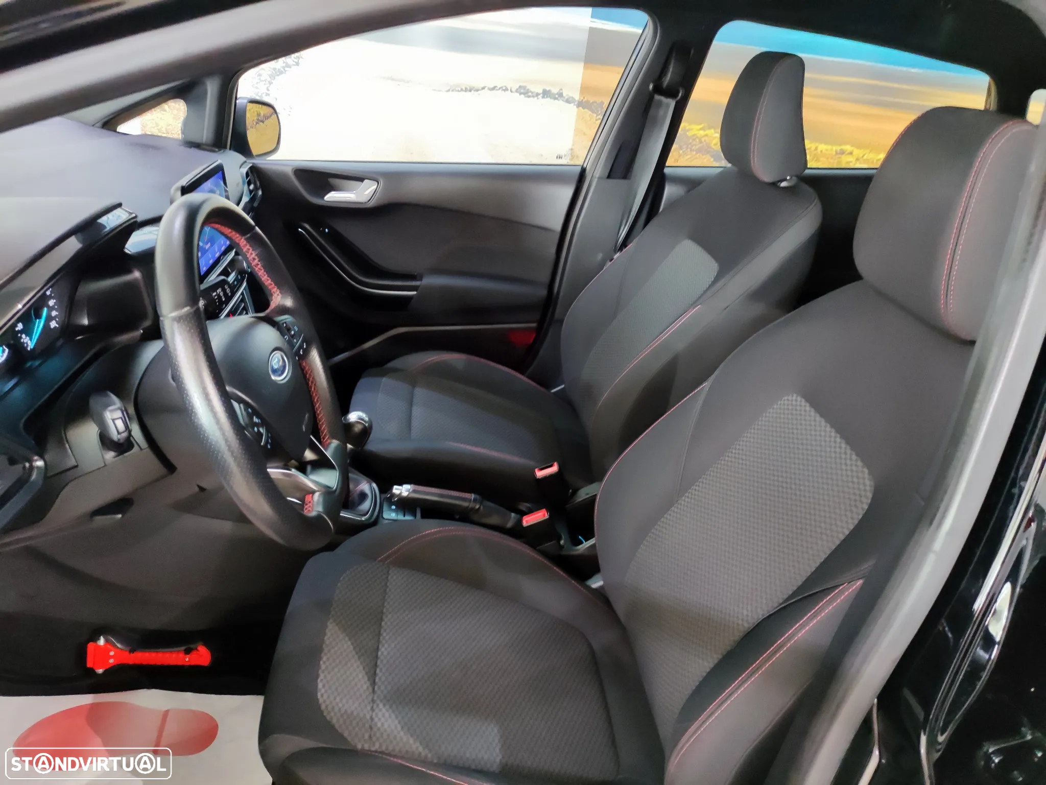 Ford Fiesta 1.0 EcoBoost ST-Line - 11