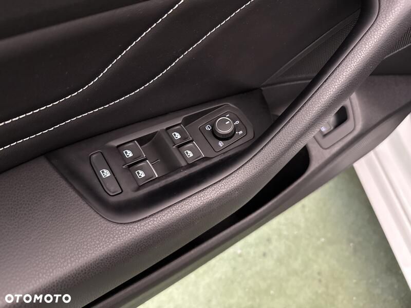 Volkswagen Arteon 2.0 TSI Elegance DSG - 12