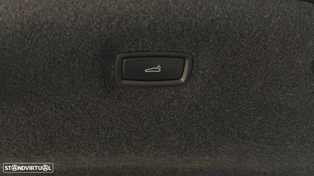 Porsche Taycan Bateria Performance Plus - 9