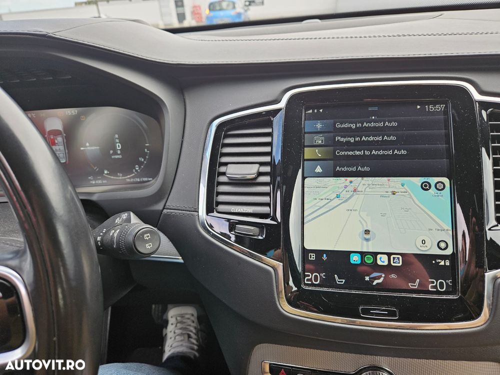 Volvo XC 90 T8 AWD Recharge Geartronic Inscription Edition - 4
