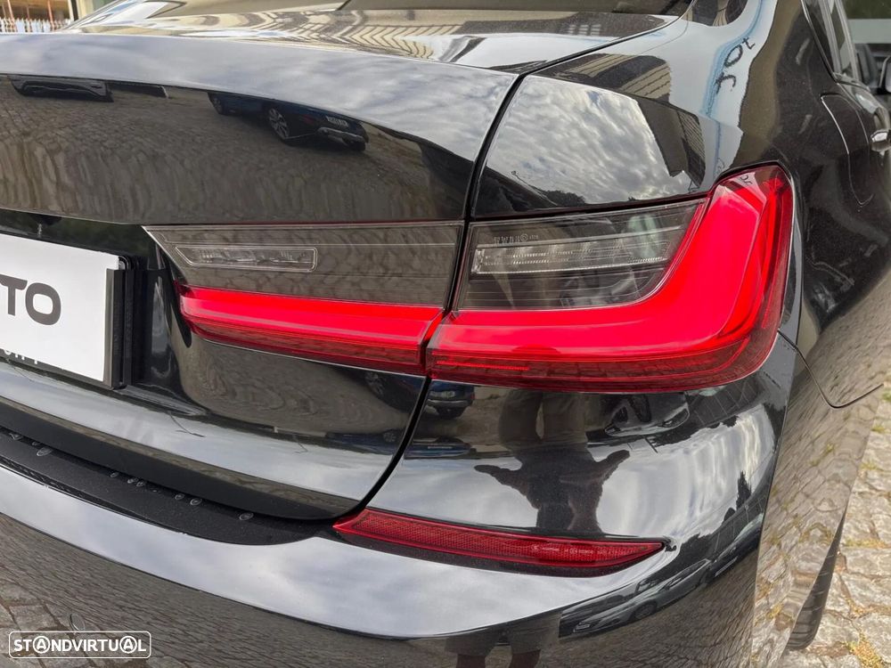 BMW 320 d Pack M Auto - 28