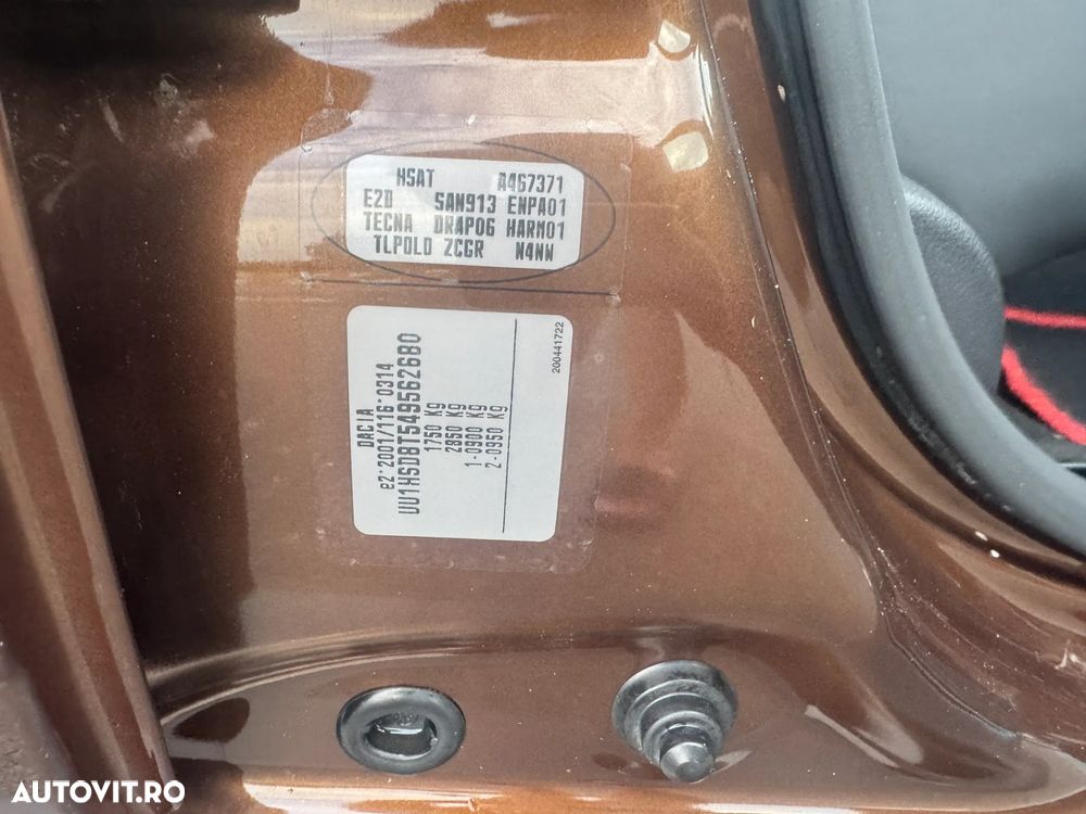 Dacia Duster 1.6 4x2 Prestige - 24