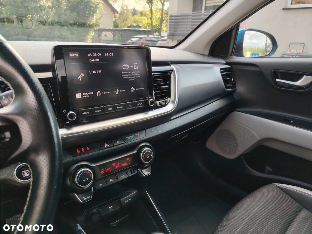 Kia Stonic 1.0 T-GDI MHEV L Business Line - 22