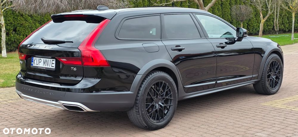 Volvo V90 Cross Country T6 AWD Pro - 40