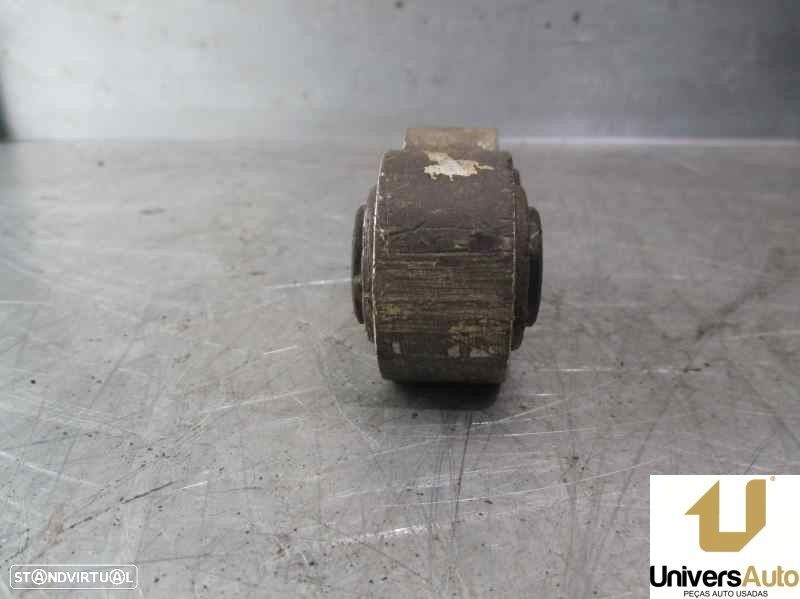 APOIO MOTOR TRASEIRO VOLVO XC90 I 2002 -30666394 - 1