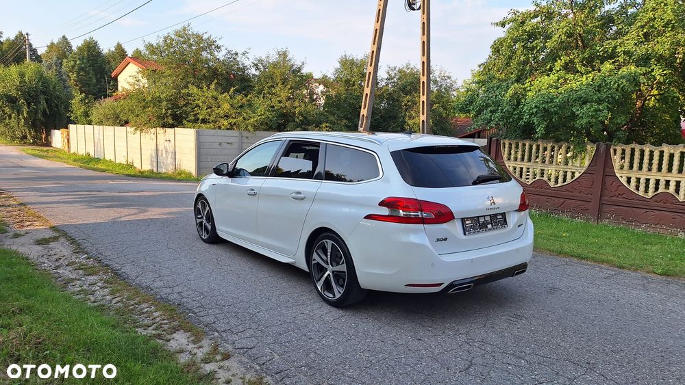Peugeot 308 - 4