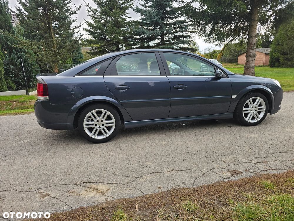 Opel Vectra 1.8 GTS - 28