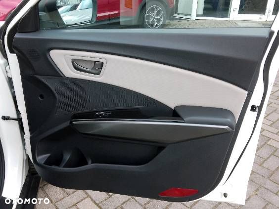 SsangYong/KGM Tivoli - 24