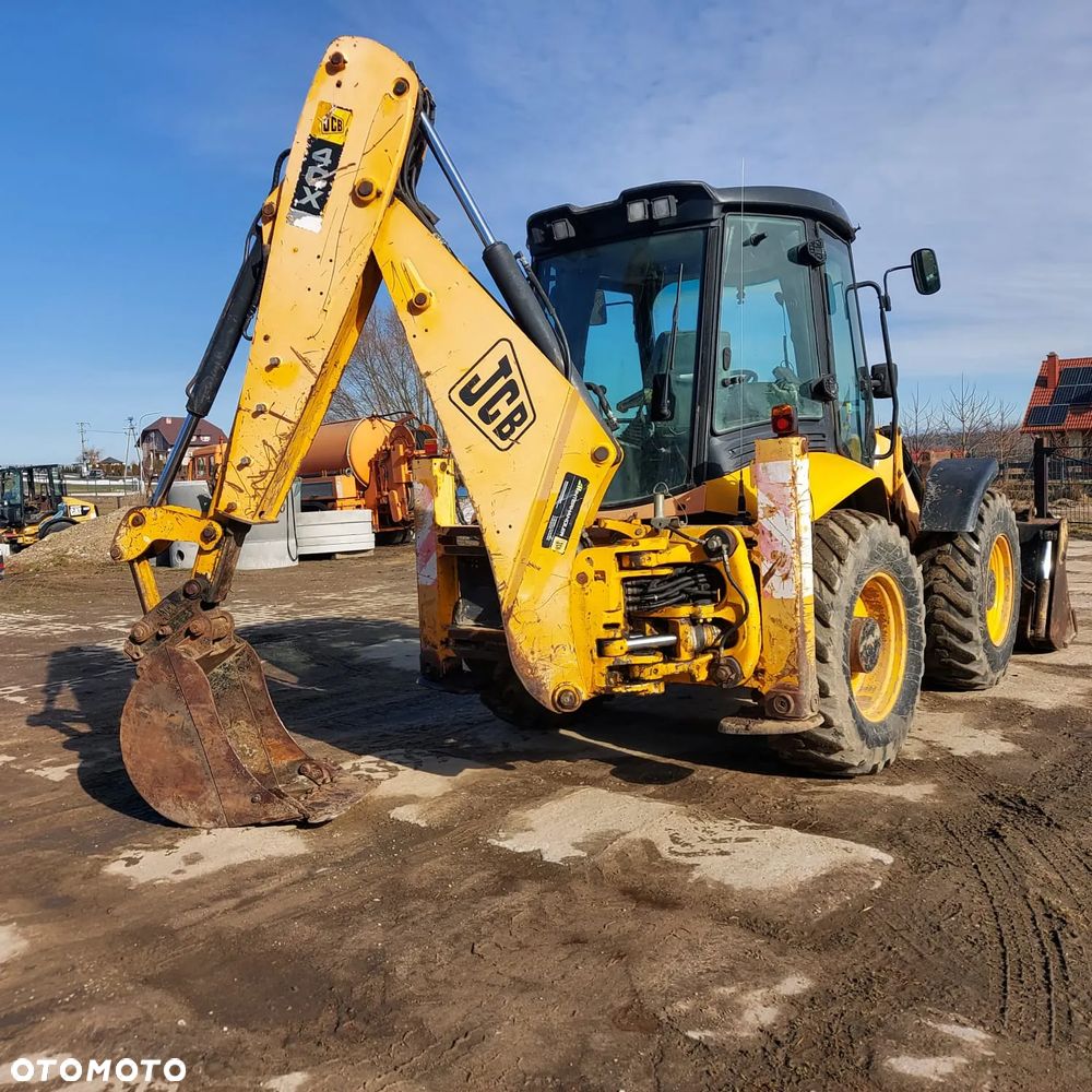 JCB - 5