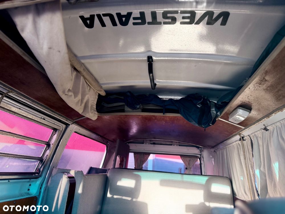 Volkswagen Transporter - 11