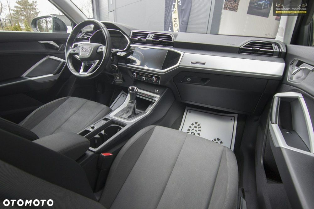 Audi Q3 - 30