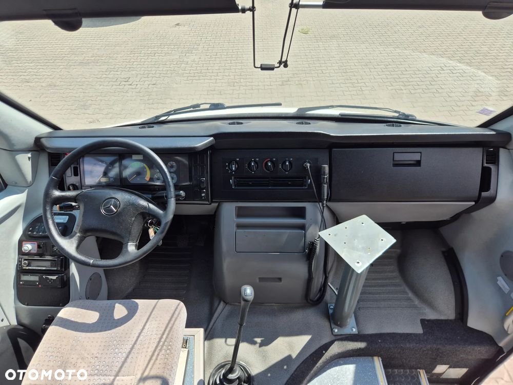 Mercedes-Benz VARIO FERQUI/ SPROWADZONY / MANUAL / KLIMA / E5 - 32