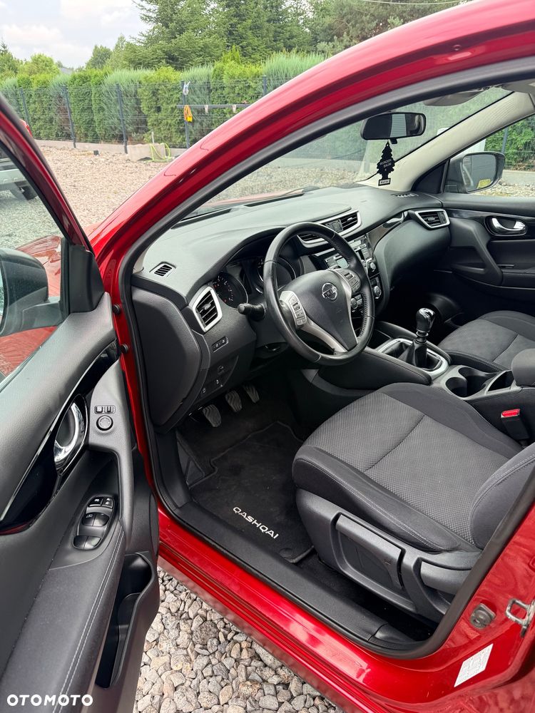 Nissan Qashqai 1.2 DIG-T N-Vision - 7