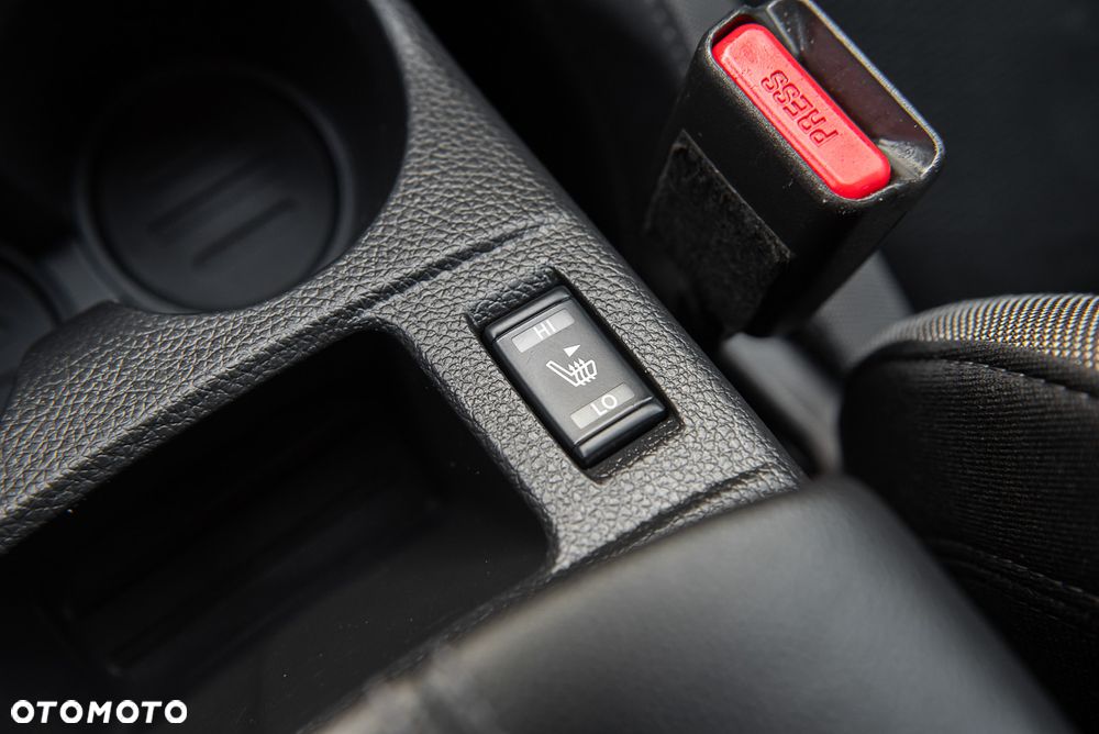 Nissan Qashqai 1.3 DIG-T MHEV Tekna - 23