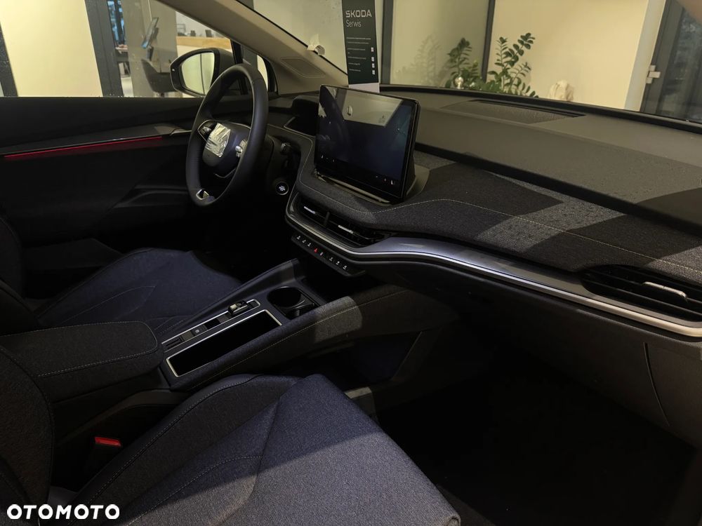 Skoda Elroq 60 63kWh - 12