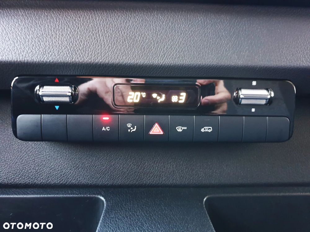 Mercedes-Benz SPRINTER 317 - 26