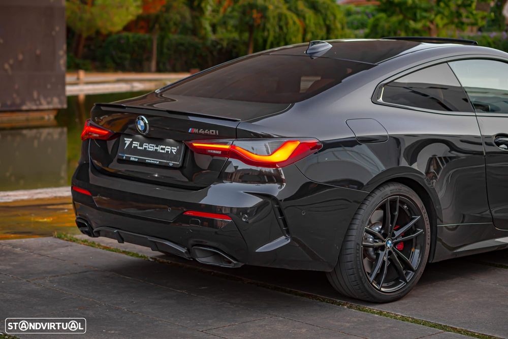 BMW M440 i xDrive Pack 50 anos M - 20