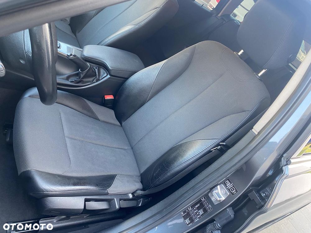 BMW Seria 3 320d Modern Line - 24