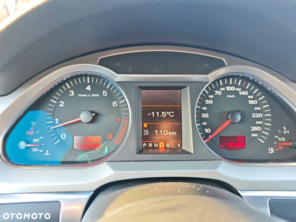 Audi A6 Avant 3.2 FSI Quattro Tiptronic - 12