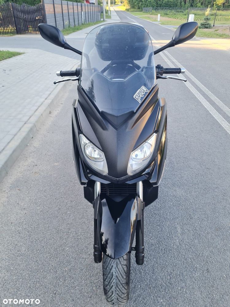 Yamaha X-max - 5