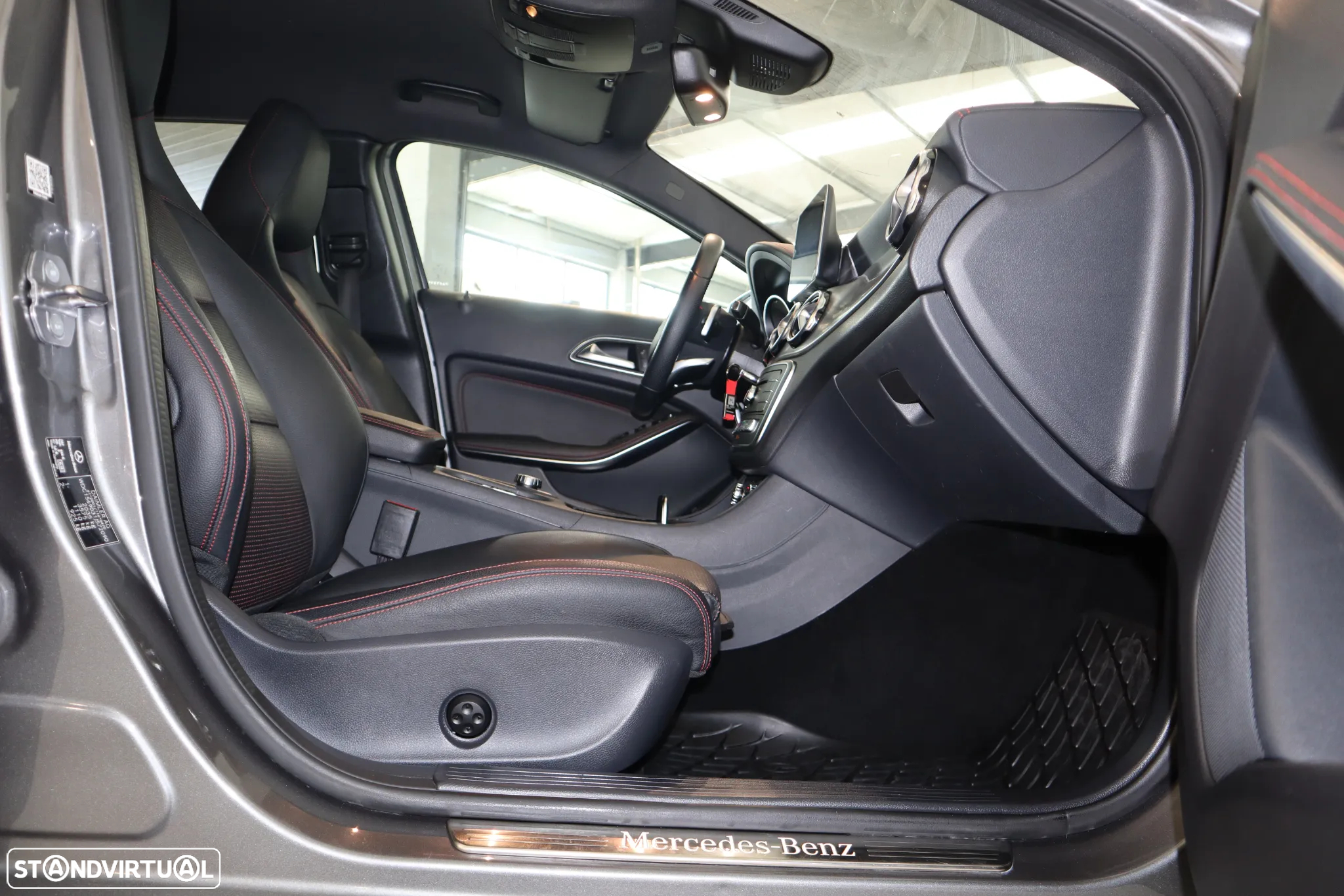 Mercedes-Benz GLA 220 CDi AMG Line - 15