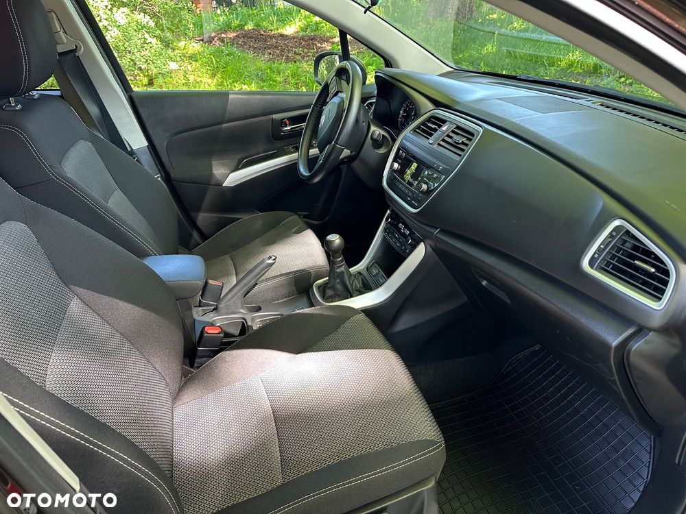 Suzuki SX4 S-Cross 1.6 Elegance 4WD - 17