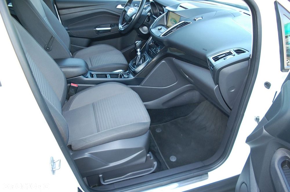 Ford C-MAX - 7