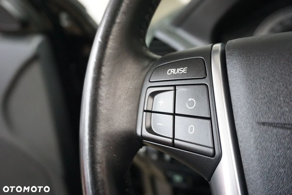 Volvo XC 60 D4 Geartronic Momentum - 31